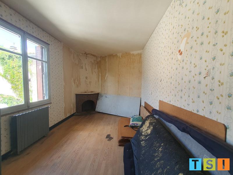 Maison - 104 m² - 4 pièces