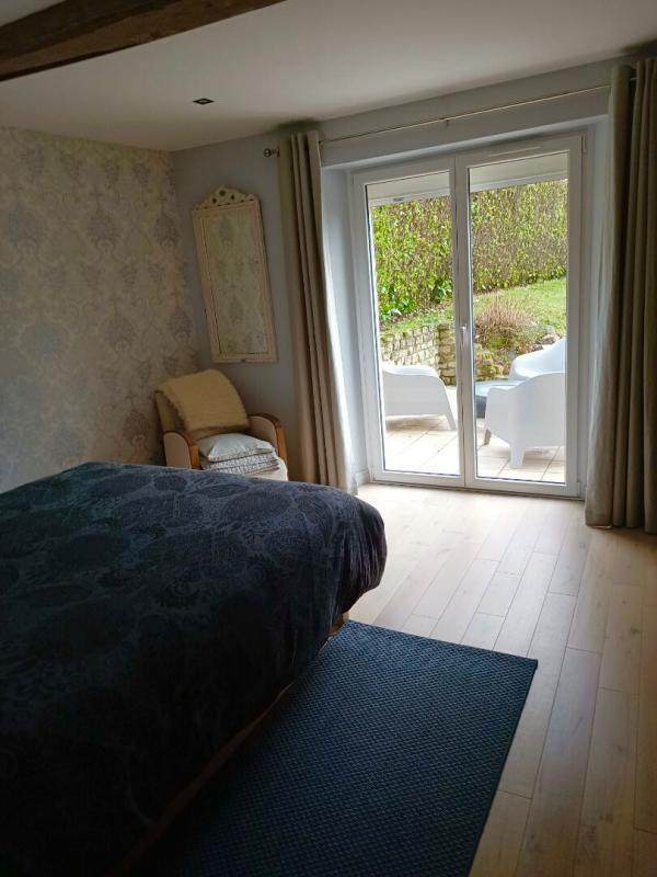 Maison - 220 m² - 8 pièces