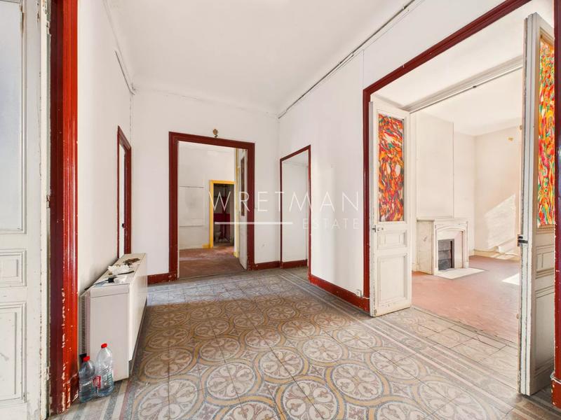 Appartement - 121 m² - 5 pièces