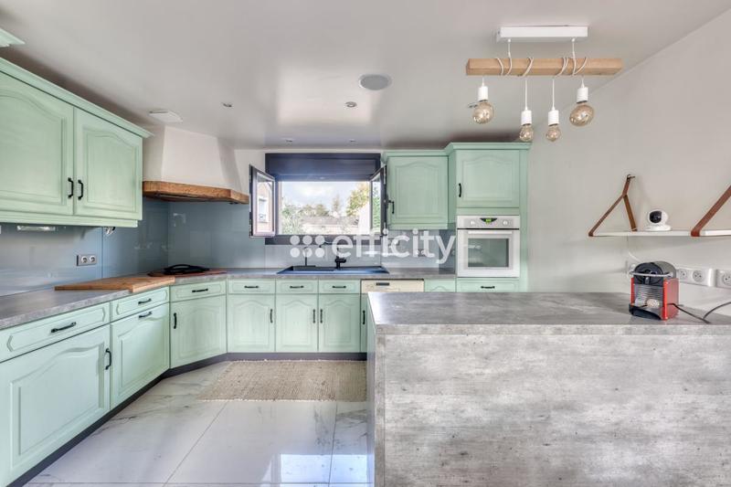 Maison - 160 m² - 6 pièces