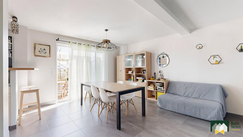 Maison - 111 m² - 5 pièces