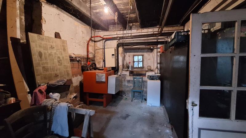 Maison - 180 m² - 6 pièces