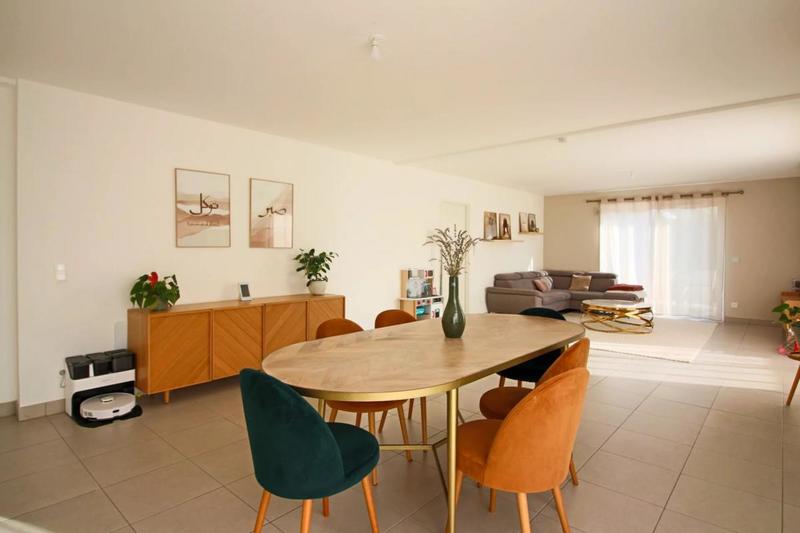 Maison - 147 m² - 6 pièces