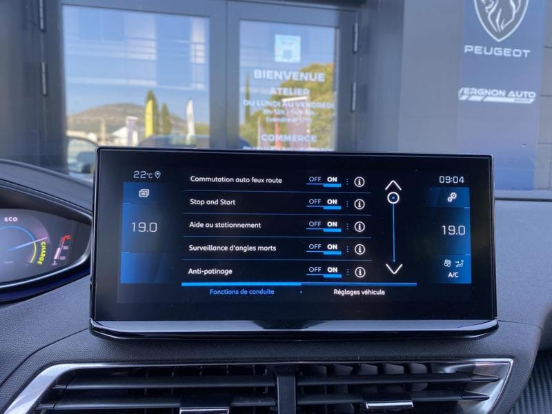 Peugeot 5008 II Hybrid 136 e-Dcs6 Allure Pack