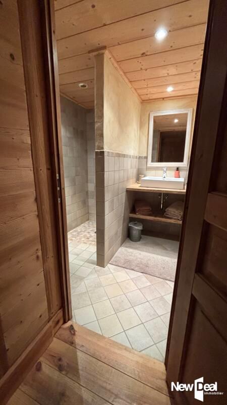 Gîte - 723 m² - 12 pièces