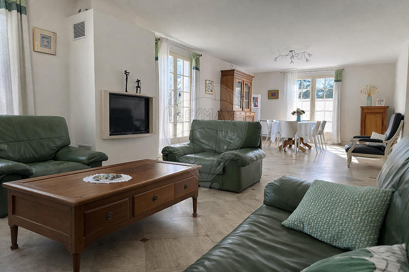 Maison - 147 m² - 7 pièces