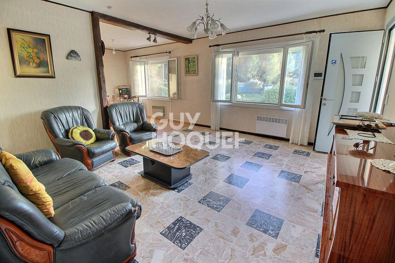 Maison - 96 m² - 4 pièces