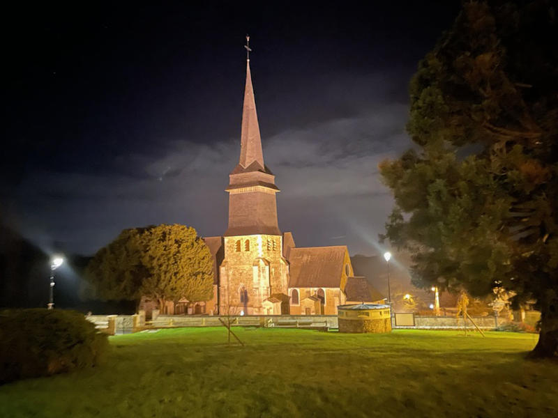 Quand le clocher tors s'anime