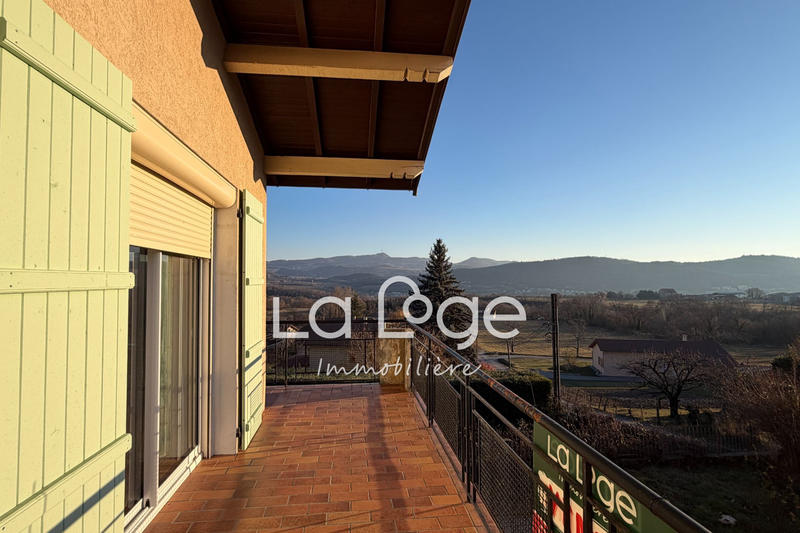 Maison - 178 m² - 8 pièces