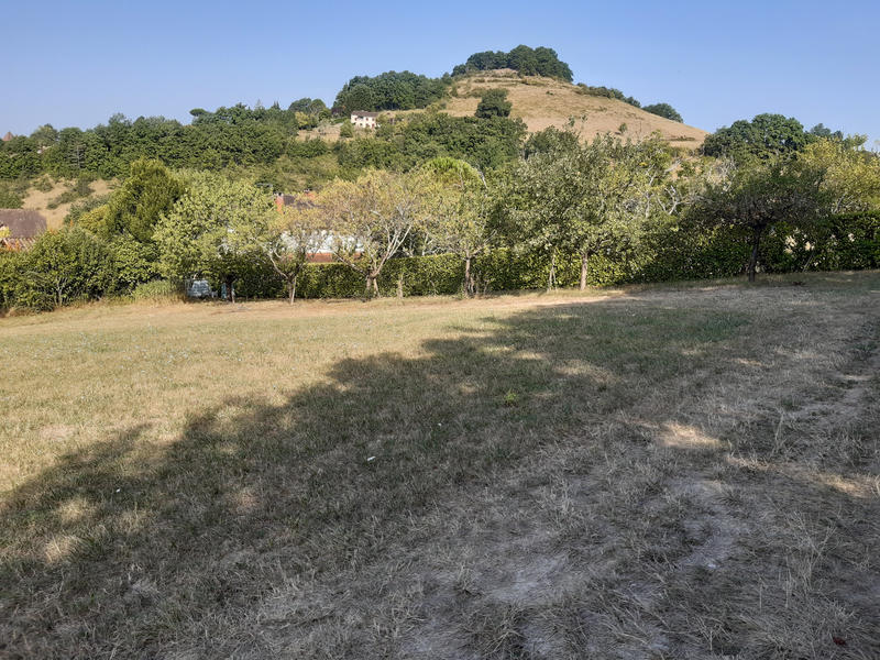 Terrain - 2 830 m²