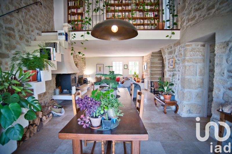 Maison de village - 170 m² - 8 pièces