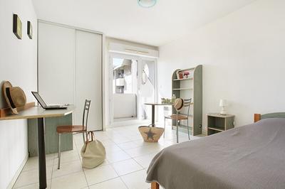 Studio - 20 m² - 1 pièce