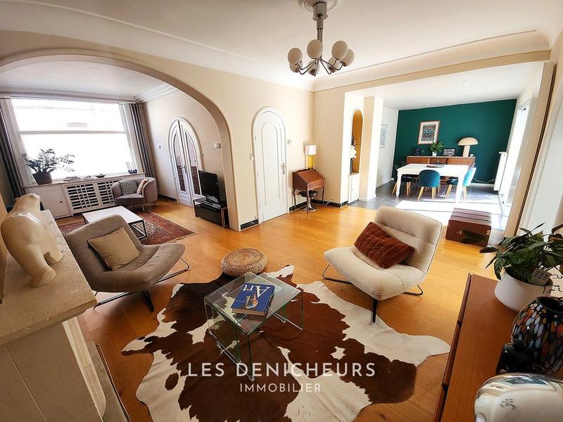 Maison bourgeoise - 204 m² - 8 pièces