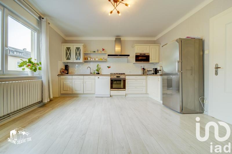 Maison - 190 m² - 6 pièces