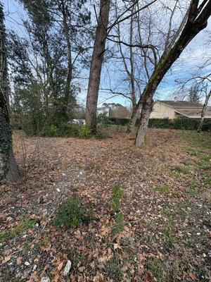 Terrain constructible - 572 m²