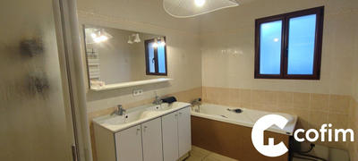 Maison - 114 m² - 4 pièces