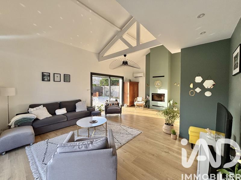 Maison - 160 m² - 7 pièces