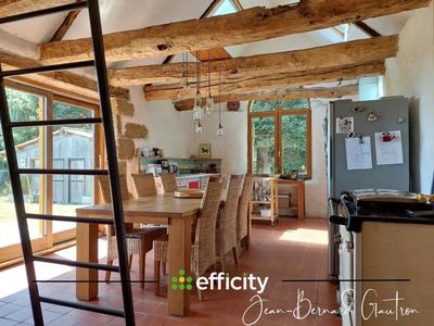 Maison - 156 m² - 6 pièces