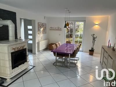 Maison - 181 m² - 7 pièces