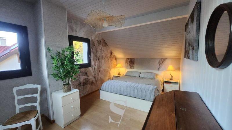 Maison - 111 m² - 6 pièces