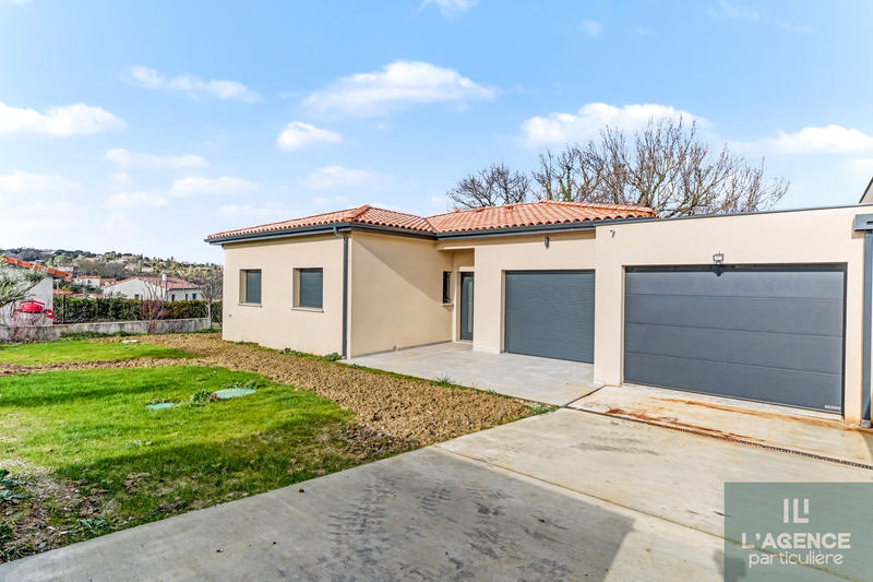 Maison - 122 m² - 5 pièces