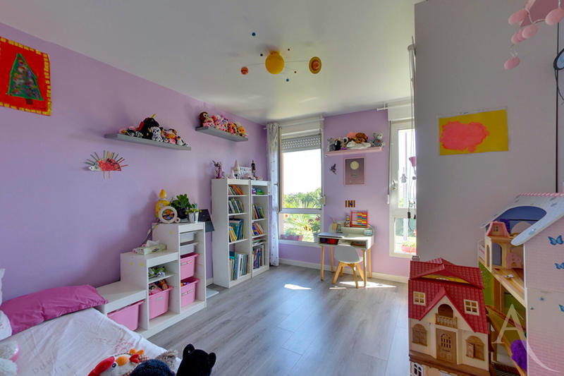 Appartement - 105 m² - 5 pièces