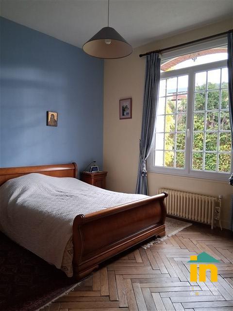 Demeure - 160 m² - 7 pièces