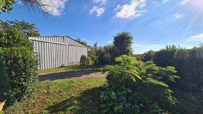 Grange - 275 m² - 2 pièces