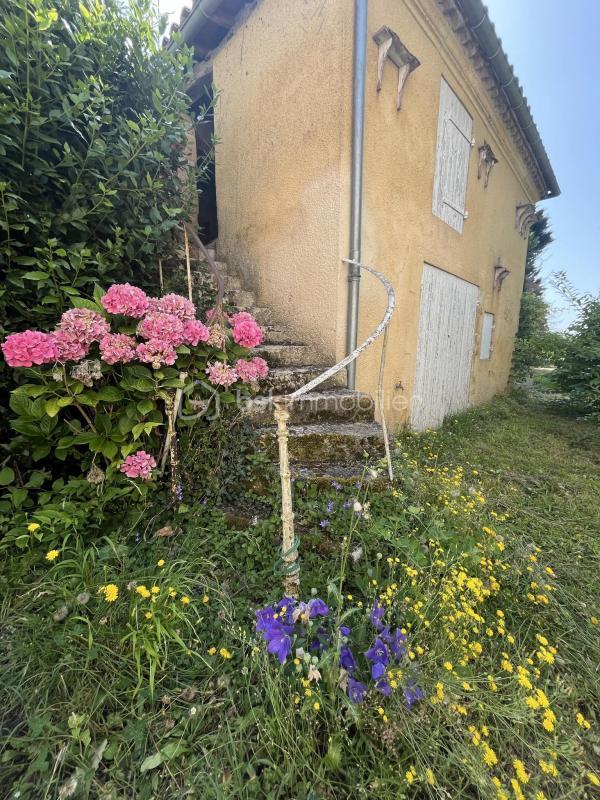 Propriété - 207 m² - 8 pièces