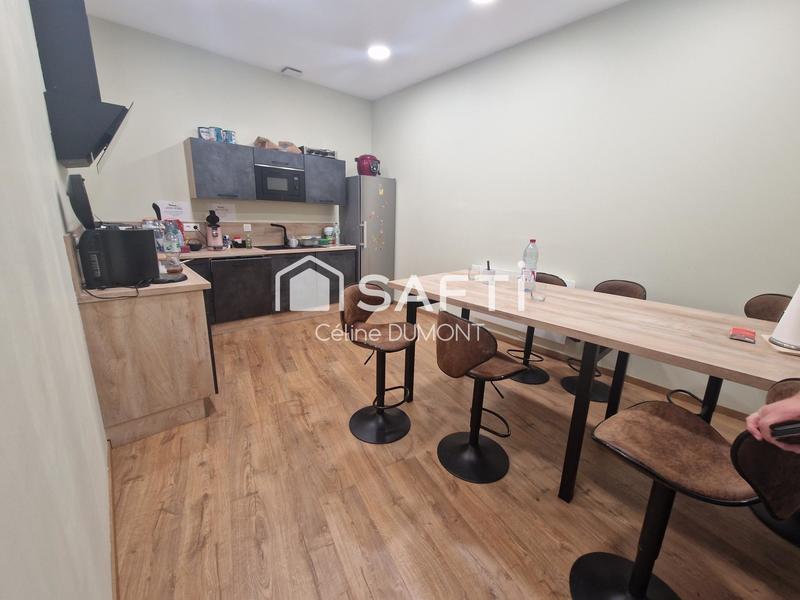 Bureau - 204 m² - 9 pièces