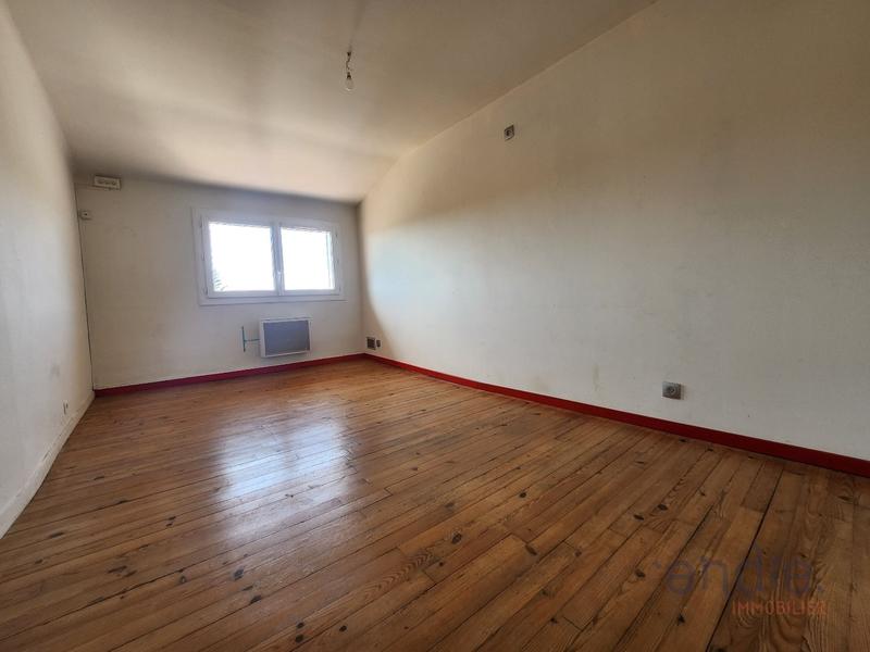 Maison - 170 m² - 7 pièces