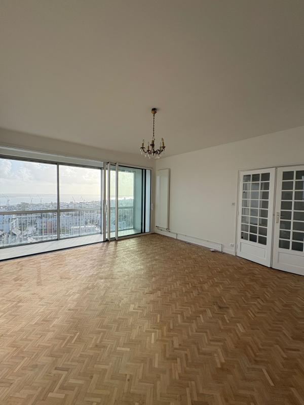 Appartement - 87 m² - 3 pièces