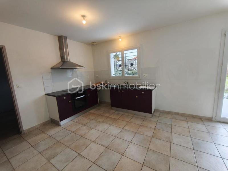 Maison - 98 m² - 5 pièces