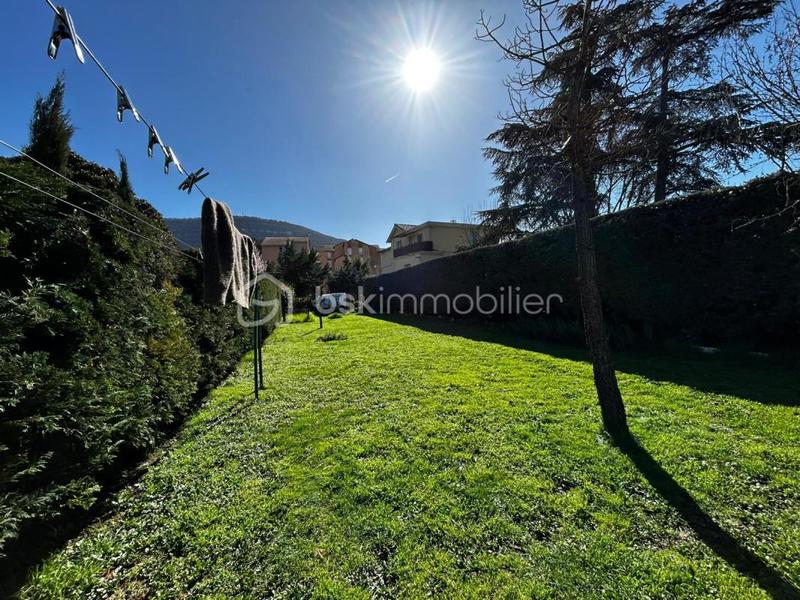 Maison de ville - 114 m² - 5 pièces