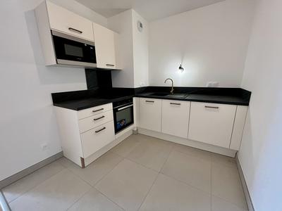 Appartement - 90 m² - 4 pièces