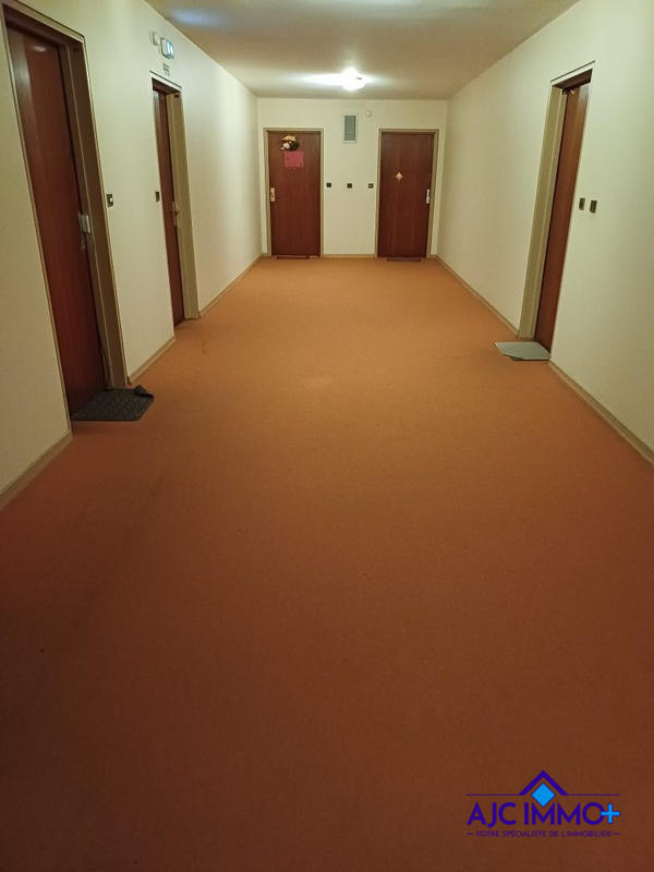 Appartement - 96 m² - 4 pièces