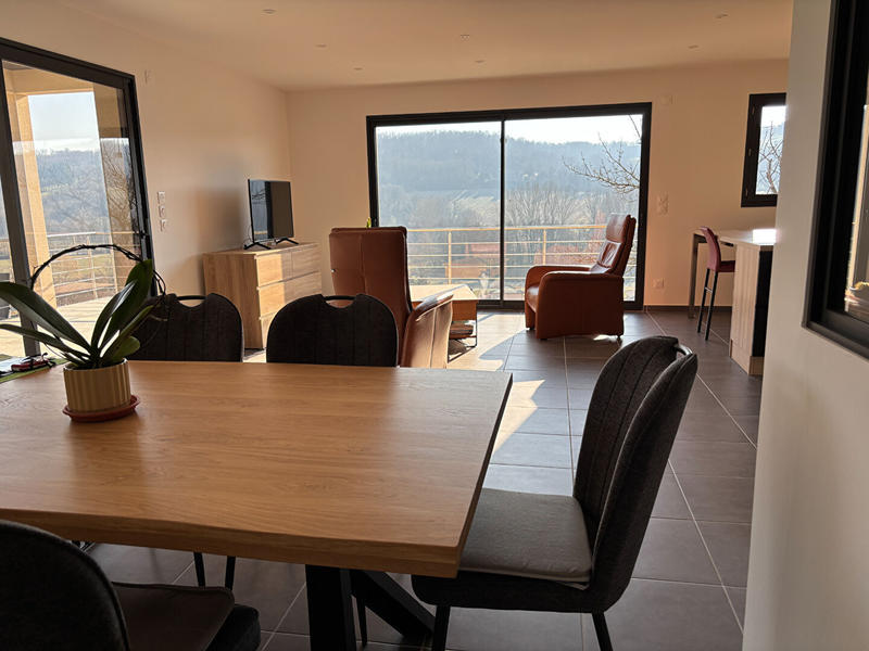 Maison - 113 m² - 4 pièces
