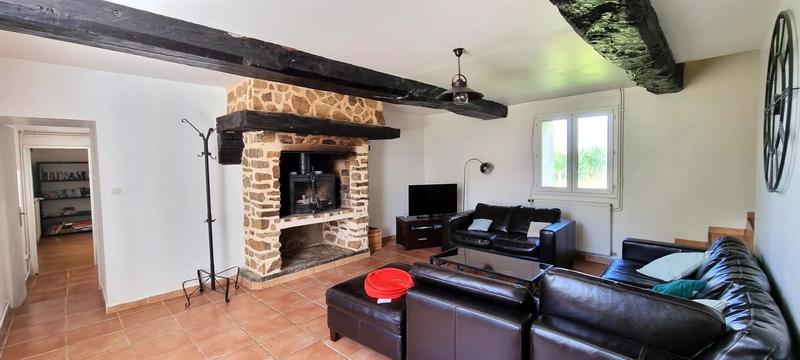 Maison - 182 m² - 9 pièces