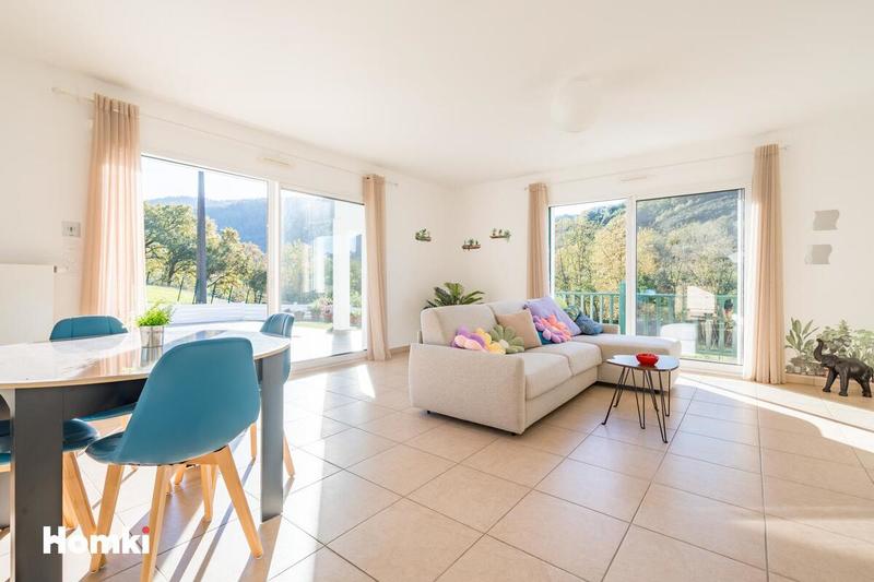 Maison de campagne - 204 m² - 4 pièces