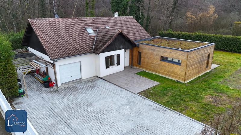 Maison - 143 m² - 5 pièces