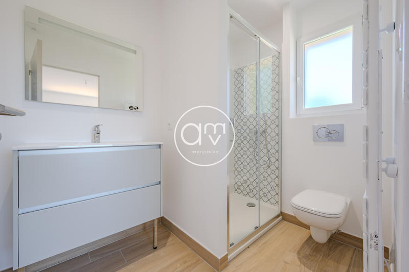 Maison - 142 m² - 5 pièces