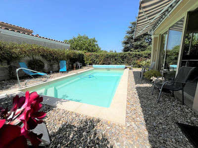 Villa - 106 m² - 4 pièces