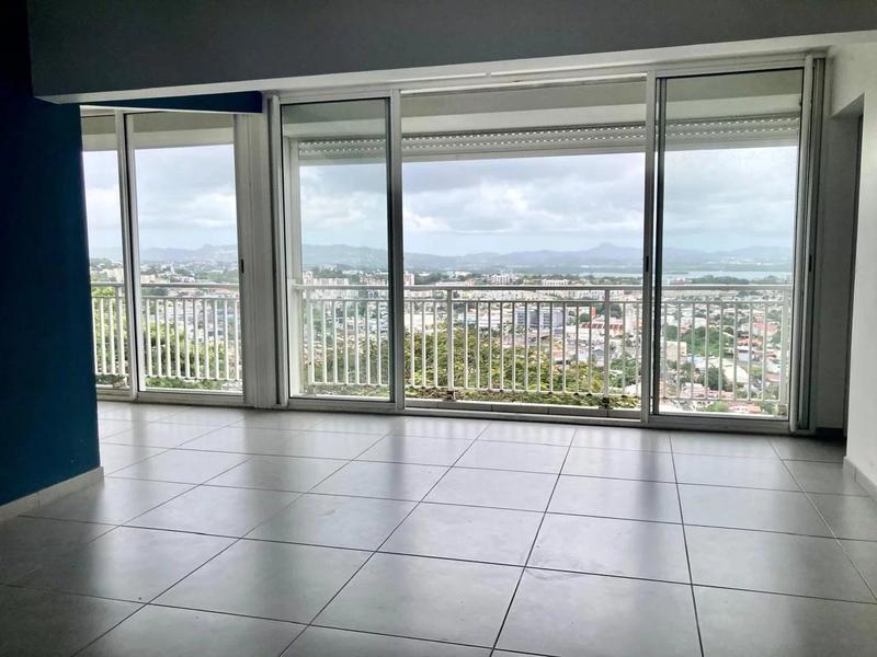 Appartement - 122 m² - 4 pièces