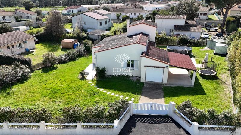 Maison - 100 m² - 4 pièces