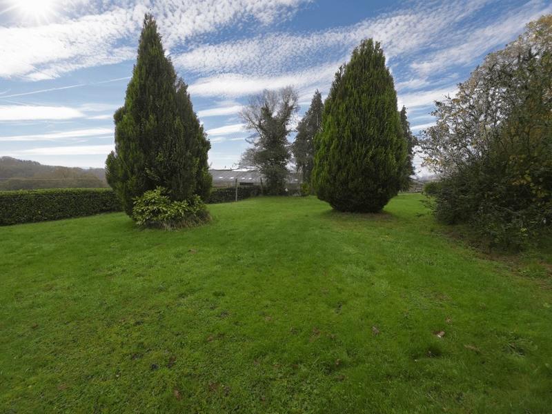 Maison - 160 m² - 9 pièces