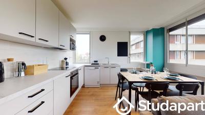 Chambre - 13 m² - 1 pièce