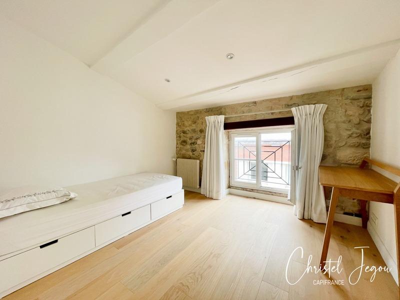 Duplex - 96 m² - 4 pièces