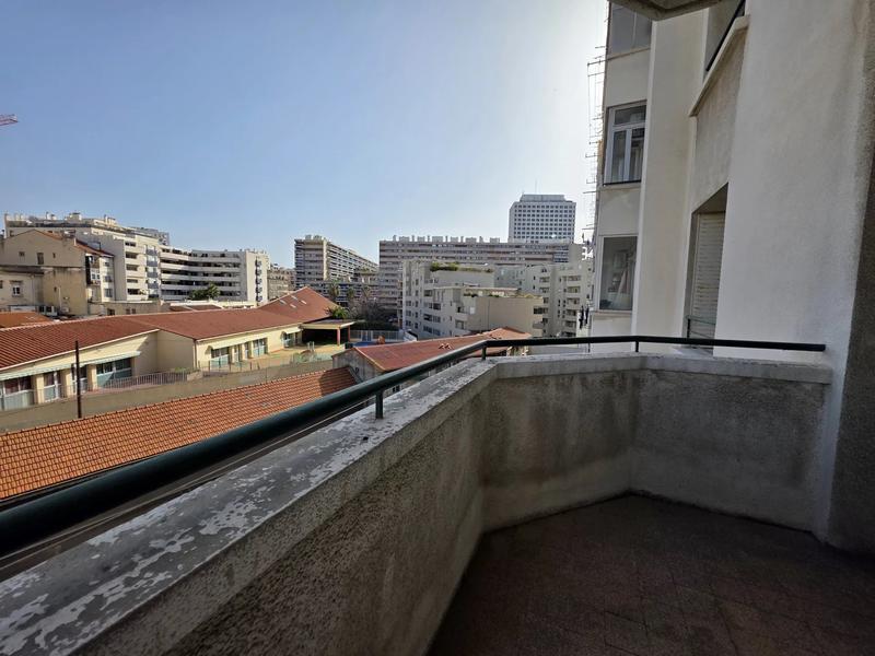 Appartement - 97 m² - 4 pièces