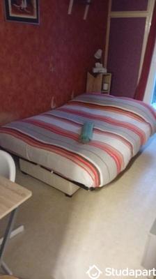 Chambre - 12 m² - 1 pièce