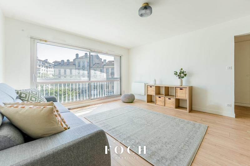 Appartement - 59 m² - 2 pièces